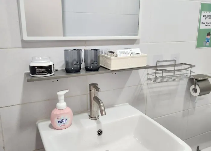 Apartment Super Cozy Arex Line Gongdeok Station 3min Dohwastay Seoul