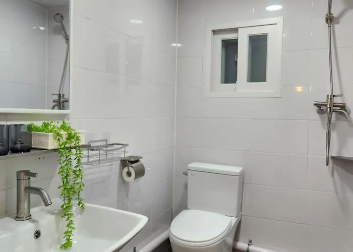 Super Cozy Arex Line Gongdeok Station 3min Dohwastay Apartment