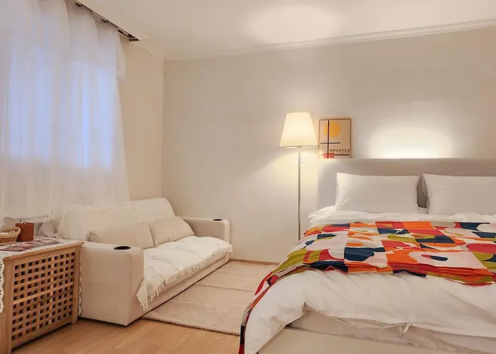 Super Cozy Arex Line Gongdeok Station 3min Dohwastay * Seoul