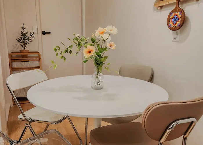 Super Cozy Arex Line Gongdeok Station 3min Dohwastay Apartment *